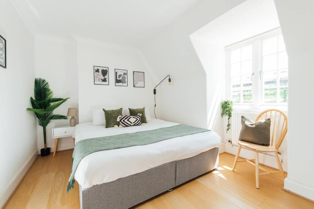 Charming 2 Bedroom Flat In The Heart Of Kings Cross, London Exterior foto