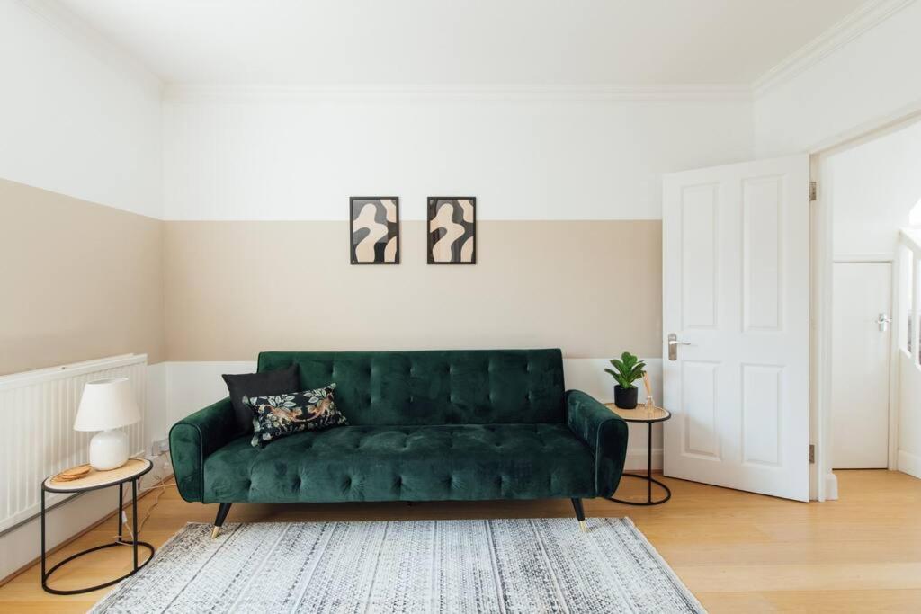 Charming 2 Bedroom Flat In The Heart Of Kings Cross, London Exterior foto