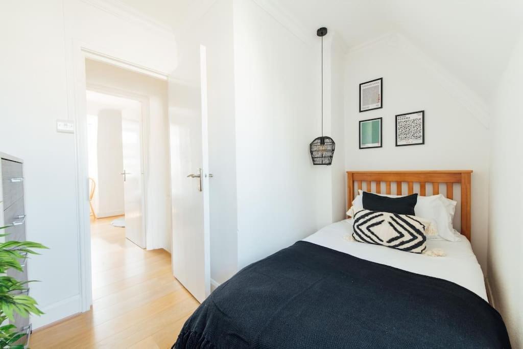 Charming 2 Bedroom Flat In The Heart Of Kings Cross, London Exterior foto